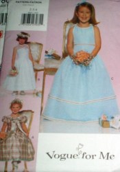 9801 VOGUE EASY CHILDREN'S FORMAL DRESS LENGTHS SLEEVES OR NOT PATTERN 2-4 UNCUT